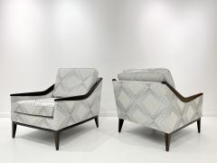 PAIR OF SCULPTURAL CHAIRS - 4006450