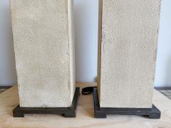 PAIR OF STINGRAY SKIN LAMPS - 4250997