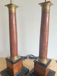 PAIR OF WOOD COLUMN LAMPS - 4409541