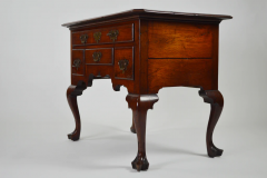 PHILADELPHIA DRESSING TABLE INV 0338  - 2711105