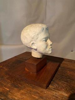 PLASTER SCULPTURE BUST OF YOUNG BOY - 3082945