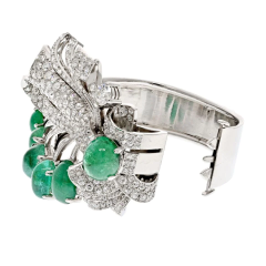 PLATINUM 1940S CABOCHON CUT GREEN EMERALD AND DIAMOND BRACELET - 3019856