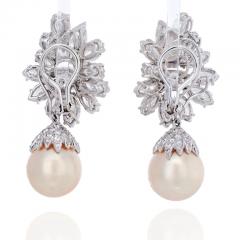 PLATINUM 26 CARATS DIAMOND CLUSTER AND PEARL DROP EARRINGS - 2988474