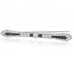 PLATINUM OLD EUROPEAN CUT DIAMOND AND FRENCH CUT ONYX BROOCH - 1828782