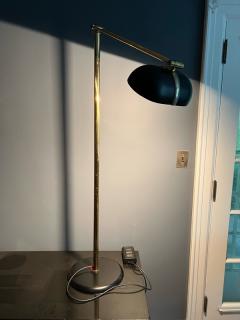 POST MODERNIST ITALIAN BRASS ADJUSTABLE FLOOR LAMP - 2673822