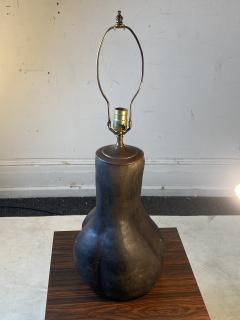 POST MODERNIST ORGANIC BRUTALIST FORM POTTERY LAMP - 2484103