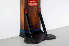 PUNCHING GAME MACHINE CIRCA 1920S - 1340258