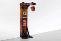 PUNCHING GAME MACHINE CIRCA 1920S - 1340259