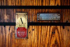 PUNCHING GAME MACHINE CIRCA 1920S - 1340272