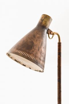 Paavo Tynell Early Table Lamp in Brass and Leather by Paavo Tynell 1950s - 4470961