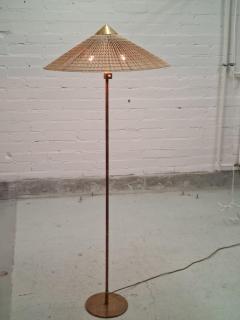 Paavo Tynell Paavo Tynell Chinese Hat Floor Lamp 9602 in Brass and Rattan Taito 1940s - 4125501