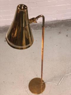 Paavo Tynell Paavo Tynell Floor Lamp Model K10 9 9628 in Brass and Rattan Idman 1950s - 4099616