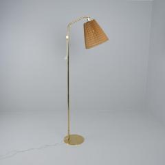 Paavo Tynell Paavo Tynell Full Brass Floor Lamp Model 9613 with Rattan Shade Taito - 4237867