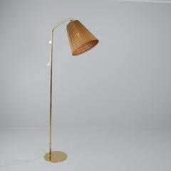 Paavo Tynell Paavo Tynell Full Brass Floor Lamp Model 9613 with Rattan Shade Taito - 4237870