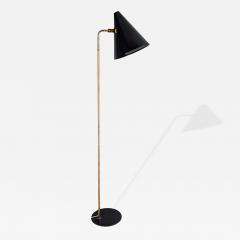 Paavo Tynell Paavo Tynell Nuns Hat Floor Lamp in Black Brass and Rattan Idman 1950s - 4475417