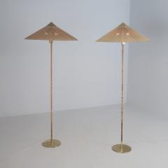 Paavo Tynell Pair of Paavo Tynell Chinese Hat Floor Lamp 9602 Brass Rattan Taito 1950s - 4551278