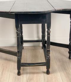 Painted Dropleaf Table U S A circa 1870 - 2947845