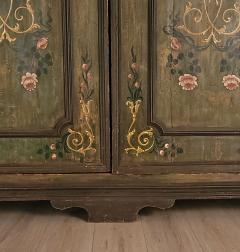 Painted Italian Baroque cabinet 18th or 19th century circa 1820 - 3687792