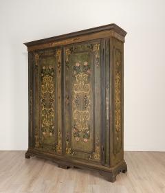 Painted Italian Baroque cabinet 18th or 19th century circa 1820 - 3687795