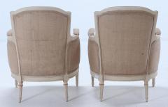 Painted and gilt Louis XVI style bergere chairs circa 1950  - 3686197