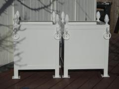 Pair French Style Steel and Cast Iron Orangerie Planter Boxes in Lacquered White - 2939381