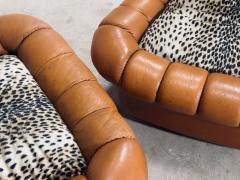 Pair Italian Leather Lounge Chairs 1970 - 4124558