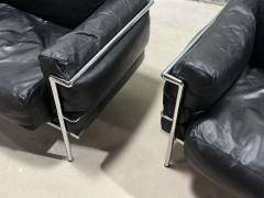 Pair LC3 Grand Modele Lounge Arm Chair Style of Le Corbusier 1980 - 3354921