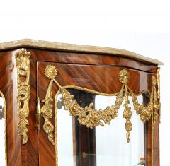 Pair Louis XV Style Kingwood Veneered Vitrine - 1341289