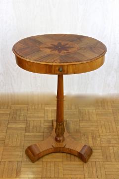 Pair Of 19th Century Biedermeier Side Tables Nut Cherrywood AT ca 1830 - 3741544