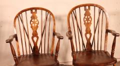 Pair Of English Windsor Armchairs From The 19th Century - 3068227