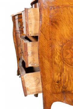 Pair Of Italian Rococo Walnut Commodinis - 4359180