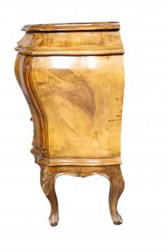 Pair Of Venetian Style Walnut Bombe Commodinis - 4158304