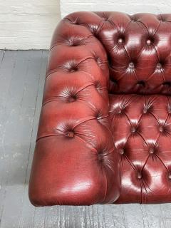 Pair Vintage Tufted Leather Chesterfield Sofas - 2127951