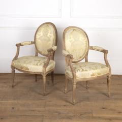 Pair of 18th Century French Fauteuils - 3611371