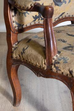 Pair of 18th Century French Louis XV Arm Chairs - 3956624