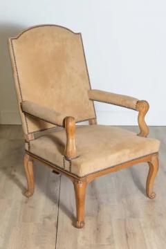 Pair of 18th Century French R gence Period Arm Chairs - 3964693