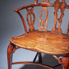 Pair of 18th Century George II Gothic Yew and Elm Windsor Armchairs circa 1760 - 3127263