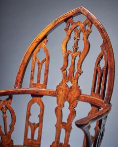 Pair of 18th Century George II Gothic Yew and Elm Windsor Armchairs circa 1760 - 3127265