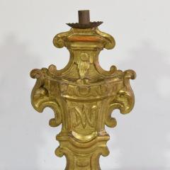 Pair of 18th Century Italian Carved Giltwood Baroque Candleholders - 4113951
