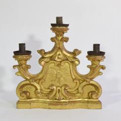 Pair of 18th Century Italian Carved Giltwood Baroque Candleholders - 4114355
