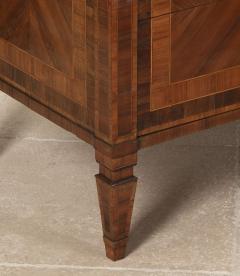 Pair of 18th Century Italian Marquetry Inlaid Commodes - 4638469