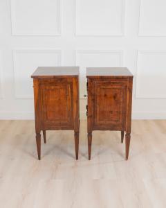 Pair of 18th Century Tuscan Louis XVI Bedside Tables - 4611812