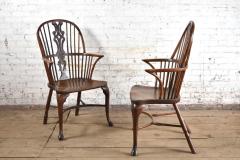 Pair of 18th century English George III Yew Wood Cabriole Leg Windsor Chairs - 1051199