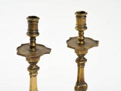 Pair of 18th century Spanish bronze candlesticks - 785101
