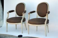 Pair of 18th century period Louis XVI whitewashed medaillon armchairs - 974677
