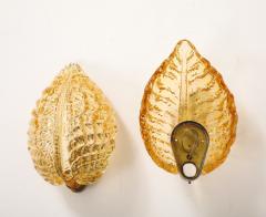 Pair of 1950s Golden Murano Glass Acanthus Leaf Sconces - 4697307