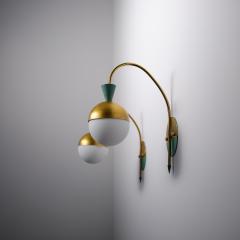 Pair of 1950s Italian Brass Sconces Attributed to Stilnovo with Opaline Globes - 4387228