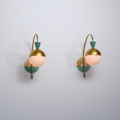 Pair of 1950s Italian Brass Sconces Attributed to Stilnovo with Opaline Globes - 4387237