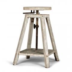 Pair of 1950s Light Gray Painted French Sculptors Stands - 4188969
