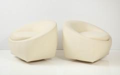 Pair of 1970s Mid Century Modern Swivel Chairs  - 3085050